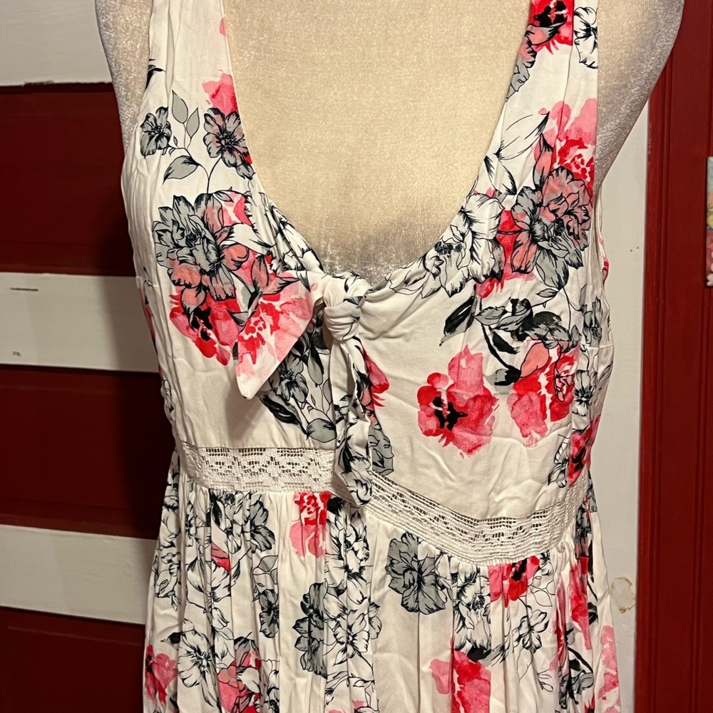 Torrid White & Pink Floral Tiered Midi Dress Size 12 NWOT - Picture 6 of 14